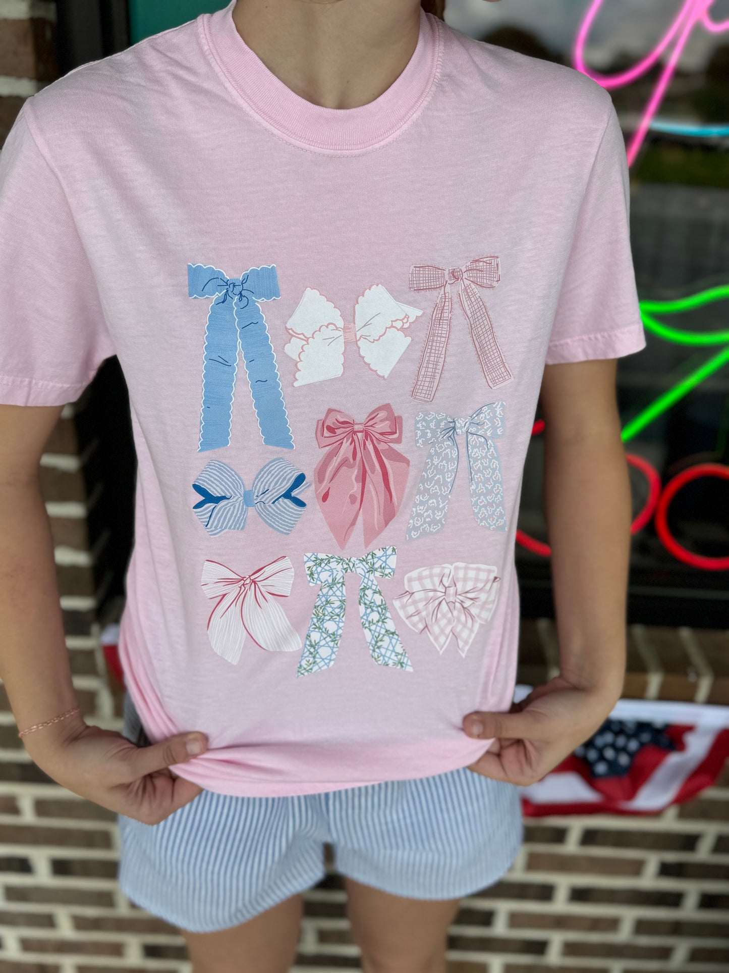 Pink Bows Graphic Tee