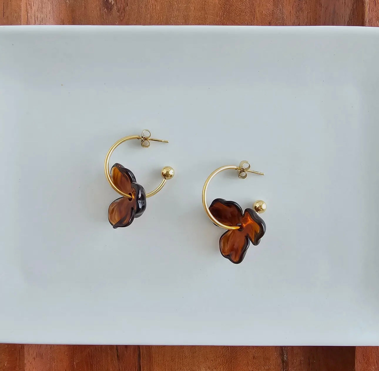 Magnolia Hoops Brown