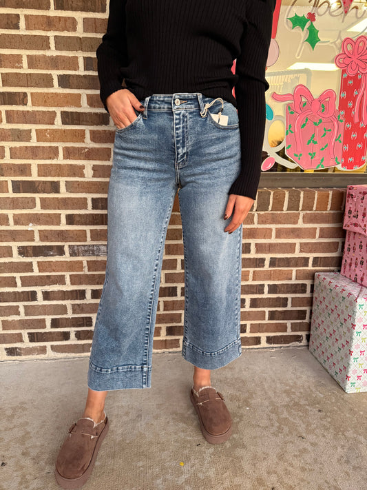 Della High Rise Cropped Wide Leg Jeans