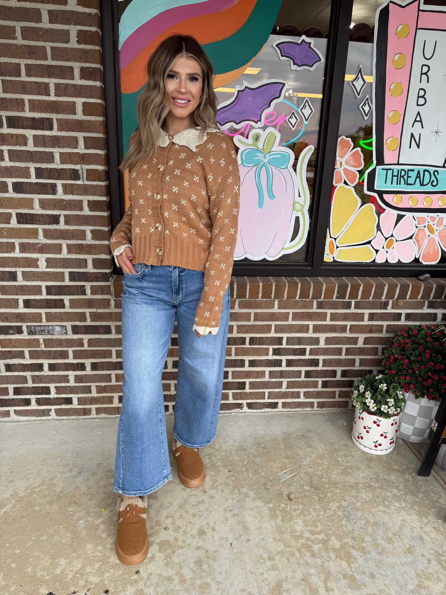 Darla Scalloped Collar Cardigan