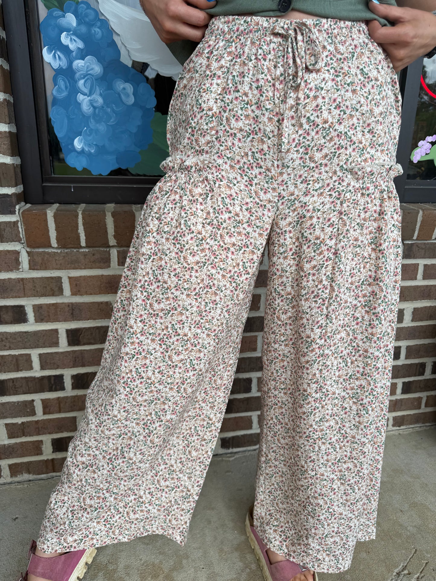 Jen Floral Wide Leg Pants