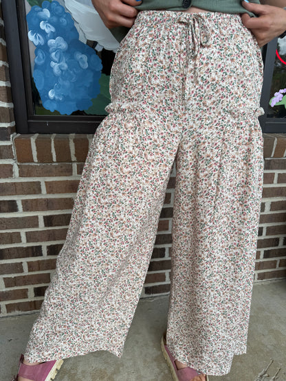Jen Floral Wide Leg Pants