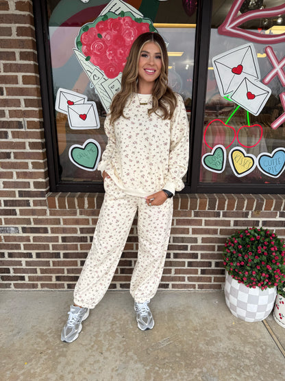 Finley Floral Pullover