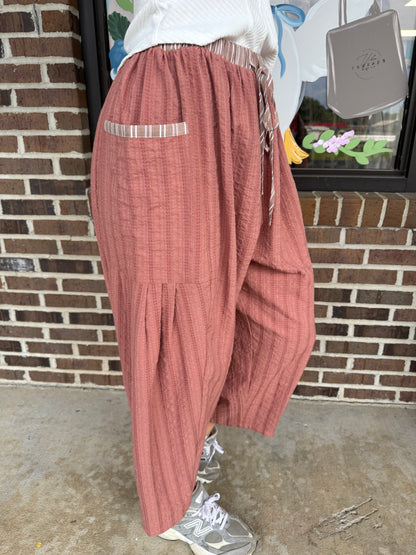 Indie Flowy Cropped Pants