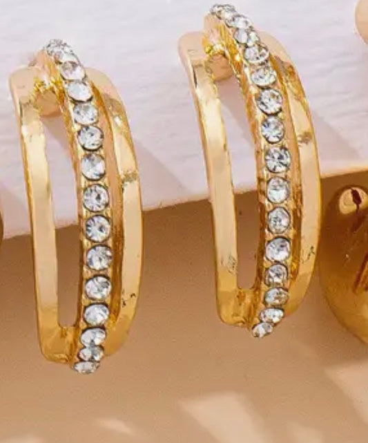 Elle Elegant Hoop Earrings