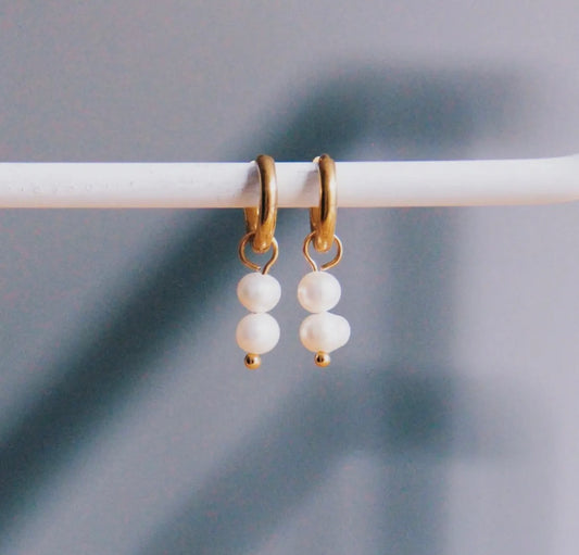 Classic Pearl Dangle Earrings