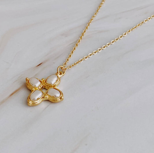 Cross Pearl Pendant Necklace